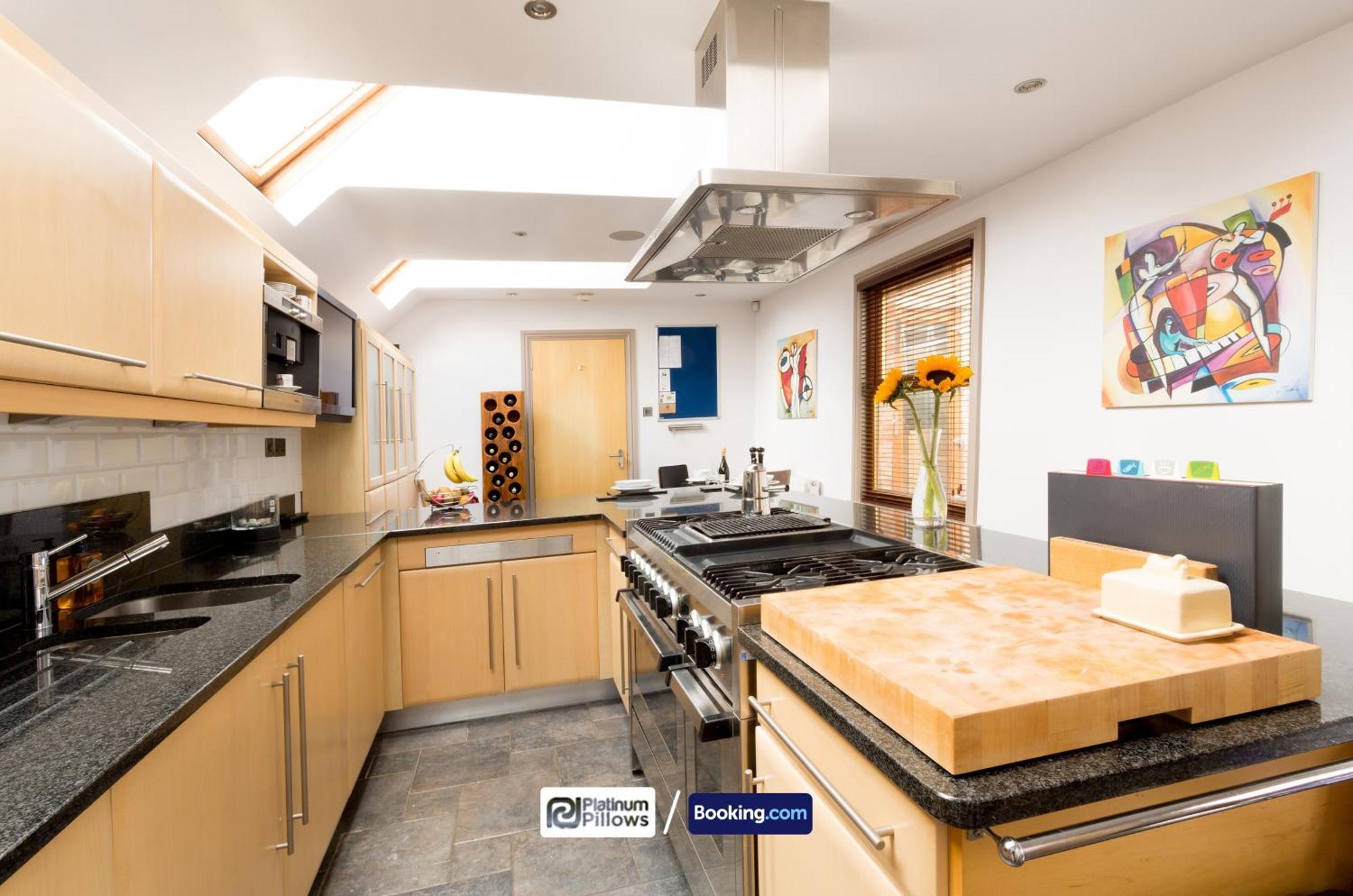 Modern Oxford 4 Bedroom Apartment, Contractor Accommodation, Walkable Into City Centre, Weekly & Monthly Deals Zewnętrze zdjęcie